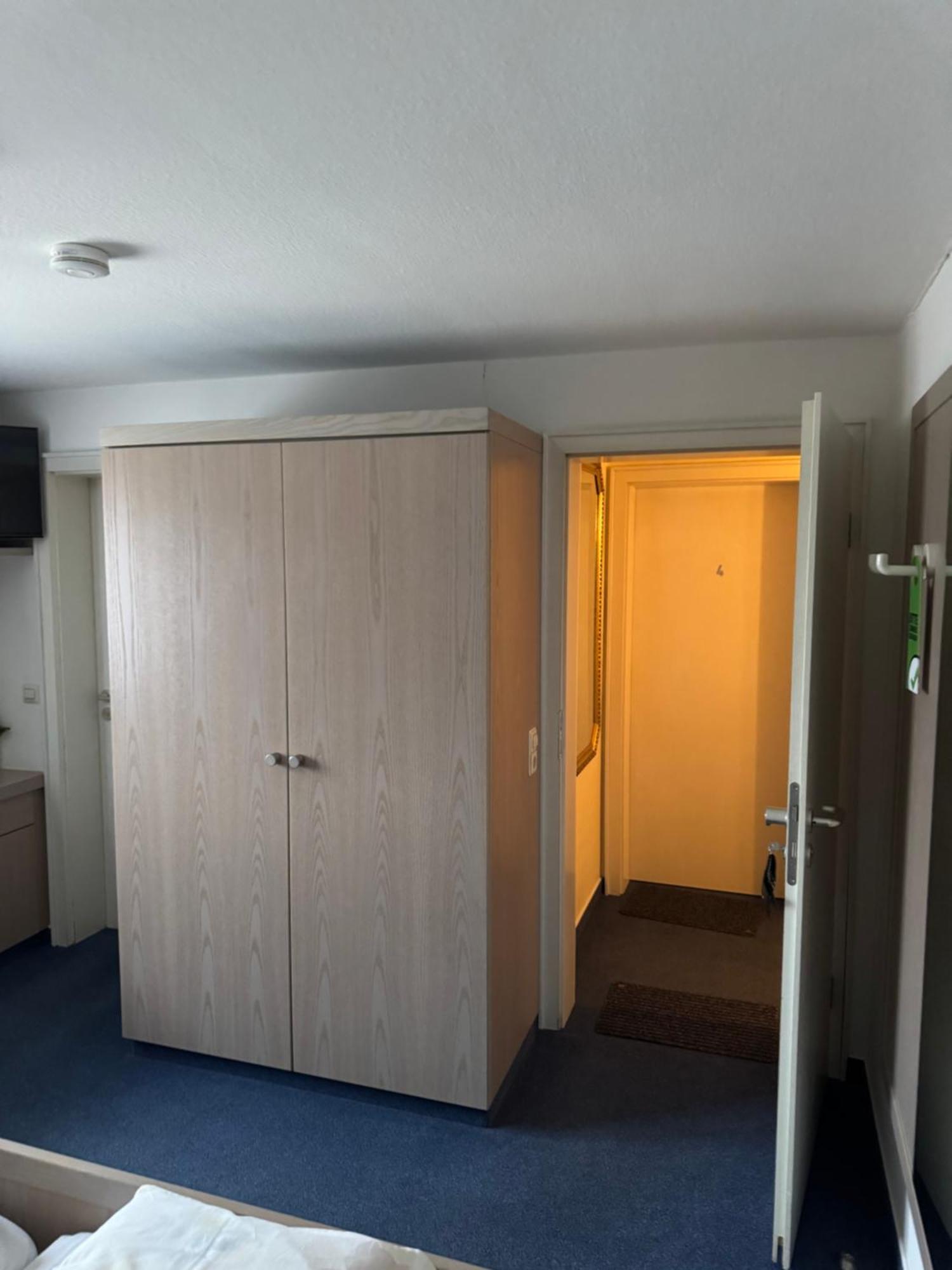 Hotel Gruener Baum Rastatt Eksteriør billede