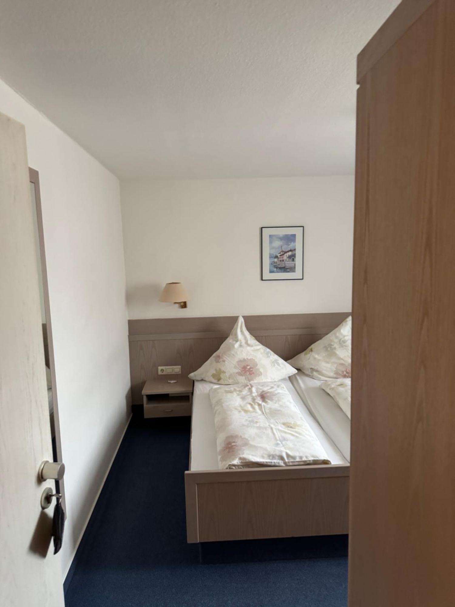 Hotel Gruener Baum Rastatt Eksteriør billede